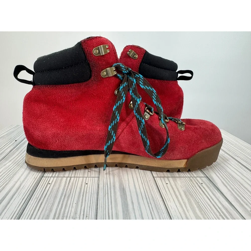 Vans‎ V7064 Red Suede Hiking Boots Men's 7 Women's 8.5 Reverse Waffle Sole